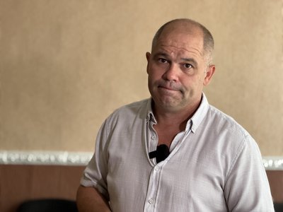 «Не можу залишити людей»: як працює староста Біленького за 10 км від фронту «Не можу залишити людей»: як працює староста Біленького за 10 км від фронту