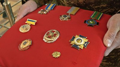 "Велика втрата для нації": у Луцьку попрощалися з головним сержантом бригади "Хартія" Олександром Ющенком "Велика втрата для нації": у Луцьку попрощалися з головним сержантом бригади "Хартія" Олександром Ющенком