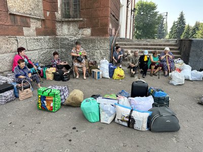 Технічна вода, проблеми зі звʼязком, FPV-дрони в місті та діти: Третяк про ситуацію в Мирнограді Технічна вода, проблеми зі звʼязком, FPV-дрони в місті та діти: Третяк про ситуацію в Мирнограді