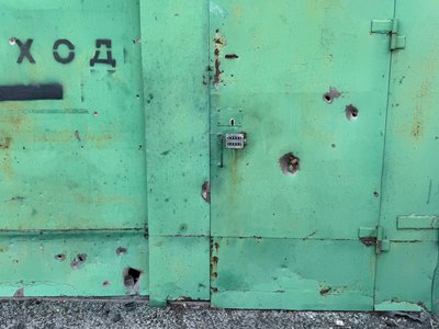 Пошкоджені багатоповерхівка, промислові підприємства та автівки, є жертви: що відбувається на місцях атак РФ у Дніпрі Пошкоджені багатоповерхівка, промислові підприємства та автівки, є жертви: що відбувається на місцях атак РФ у Дніпрі