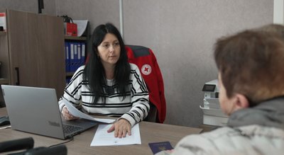 Наталія Жихарєва, Червоний Хрест у Тернополі Наталія Жихарєва, Червоний Хрест у Тернополі