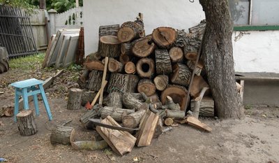 Перша зима на Черкащині: як переселенці з Донеччини готуються до холодів Перша зима на Черкащині: як переселенці з Донеччини готуються до холодів