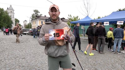 У Луцьку відбувся благодійний "Забіг Кликунів" У Луцьку відбувся благодійний "Забіг Кликунів"