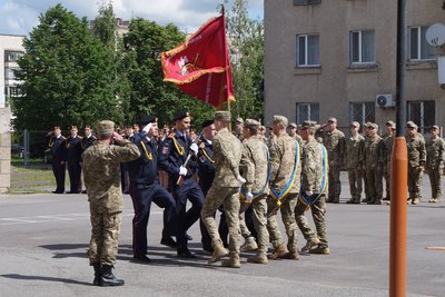 Вперше в історії закладу: як на Буковині випускають перший курс ліцеїсток Вперше в історії закладу: як на Буковині випускають перший курс ліцеїсток