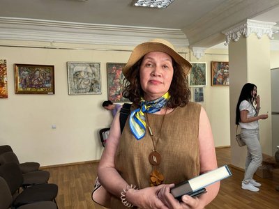 Лариса Шурховецька Лариса Шурховецька