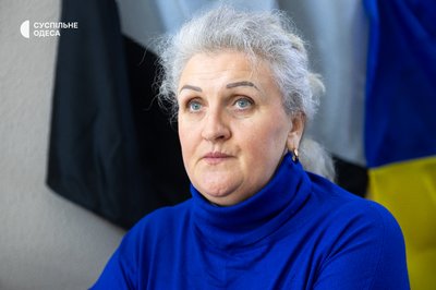 "Під обстрілами бігли до ЗСУ": історія переселенки Світлани Кравченко, яка у 55 змінила професію "Під обстрілами бігли до ЗСУ": історія переселенки Світлани Кравченко, яка у 55 змінила професію
