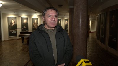 "Ми граємо про сьогодення": у Рівному актори драмтеатру Маріуполя показали виставу "Віднесені вітром" "Ми граємо про сьогодення": у Рівному актори драмтеатру Маріуполя показали виставу "Віднесені вітром"