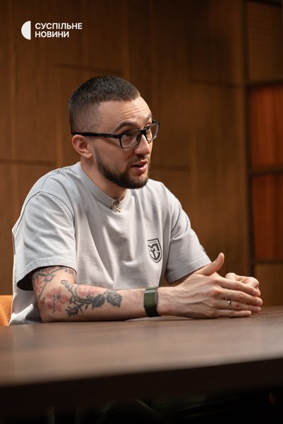 Сергій Стерненко під час інтервʼю Суспільному 7 липня 2026 року Сергій Стерненко під час інтервʼю Суспільному 7 липня 2026 року