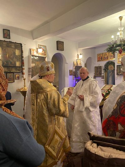 Хрестив бійців під обстрілами: історія священника, який обороняв Маріуполь та потрапив у полон Хрестив бійців під обстрілами: історія священника, який обороняв Маріуполь та потрапив у полон