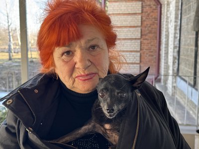 “Найняли машину за 10 тисяч, щоб вирватися з Лимана”. Як працює транзитний центр для евакуйованих на Донеччині “Найняли машину за 10 тисяч, щоб вирватися з Лимана”. Як працює транзитний центр для евакуйованих на Донеччині