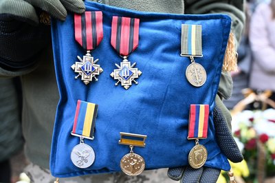 Поховали військовослужбовця, Олег Мокрицький, нагороди зсу Поховали військовослужбовця, Олег Мокрицький, нагороди зсу