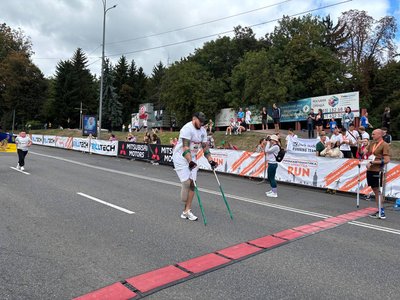 У Вінниці проходить благодійний напівмарафон Vinnytsia Run Fest У Вінниці проходить благодійний напівмарафон Vinnytsia Run Fest