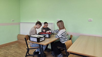 Можуть працювати і під час блекаутів: у школі на Черкащині встановили сонячні панелі Можуть працювати і під час блекаутів: у школі на Черкащині встановили сонячні панелі