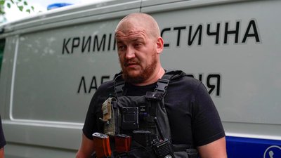 На Буковині тривають пошуки чоловіка, який стріляв у поліцейських: що відбувається в селі На Буковині тривають пошуки чоловіка, який стріляв у поліцейських: що відбувається в селі
