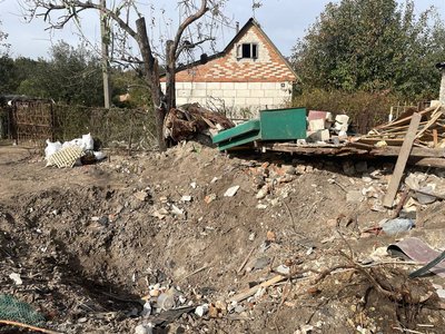 “Виліз із вирви й пішов до сусіда”. Сум'янин вижив після прямого влучання безпілотника в будинок “Виліз із вирви й пішов до сусіда”. Сум'янин вижив після прямого влучання безпілотника в будинок
