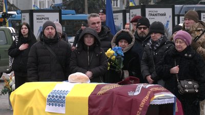 З військовими Миколою Стрибулевичем та Павлом Бедіним попрощалися у Рівному З військовими Миколою Стрибулевичем та Павлом Бедіним попрощалися у Рівному