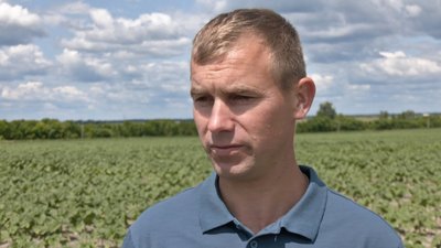 Спір за землю: жителі трьох сіл на Волині судяться з орендарем, бо не можуть забрати свої паї Спір за землю: жителі трьох сіл на Волині судяться з орендарем, бо не можуть забрати свої паї