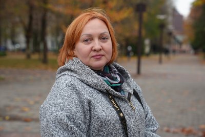 Вчителька однієї зі шкіл Дніпра заявила, що війна почалась нібито через удари України по Донбасу: що відомо Вчителька однієї зі шкіл Дніпра заявила, що війна почалась нібито через удари України по Донбасу: що відомо