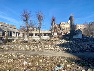 Демонтаж розбомбленого росіянами житомирського ліцею №25 обійдеться у дев'ять мільйонів гривень Демонтаж розбомбленого росіянами житомирського ліцею №25 обійдеться у дев'ять мільйонів гривень