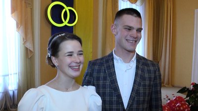 Не відкладаємо спільне життя на потім: у Житомирі у День закоханих побралися курсанти Максим та Діана Горовенки Не відкладаємо спільне життя на потім: у Житомирі у День закоханих побралися курсанти Максим та Діана Горовенки