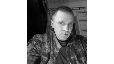 У Ніжині та Ріпках попрощалися з загиблими бійцями Олександром Сипливцем та Михайлом Красківським У Ніжині та Ріпках попрощалися з загиблими бійцями Олександром Сипливцем та Михайлом Красківським
