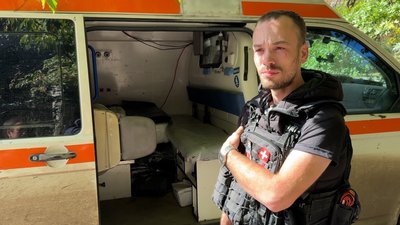 «Там не “ждуни”, людям нема куди їхати»: волонтер Владислав Самусенко про евакуацію з прифронту