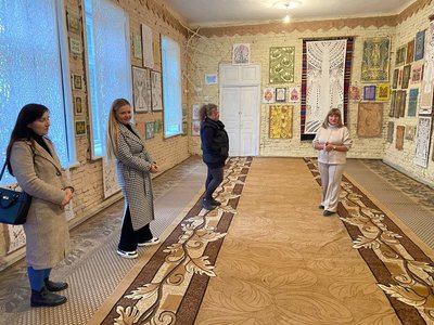 У музеї на Вінниччині зберігаються понад тисячу витинанок У музеї на Вінниччині зберігаються понад тисячу витинанок