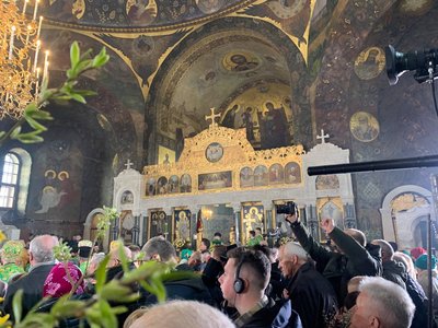 Епіфаній проводить службу на Вербну неділю у Києво-Печерській Лаврі Епіфаній проводить службу на Вербну неділю у Києво-Печерській Лаврі