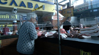 М'ясо та молоко дешевшають, а сало дорожчає: які ціни на Житньому ринку в Житомирі М'ясо та молоко дешевшають, а сало дорожчає: які ціни на Житньому ринку в Житомирі