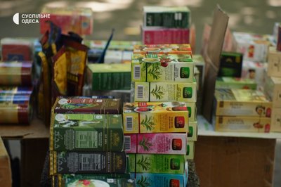 «Весь район мене знає»: історія продавця Тілаки, який 25 років торгує чаєм в Одесі «Весь район мене знає»: історія продавця Тілаки, який 25 років торгує чаєм в Одесі