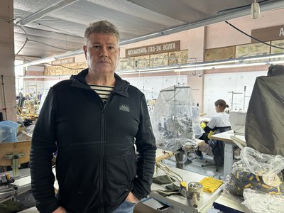 "Працювали до останнього": Ігор Шостак із Луганська відновив швейне виробництво у Кременчуці "Працювали до останнього": Ігор Шостак із Луганська відновив швейне виробництво у Кременчуці