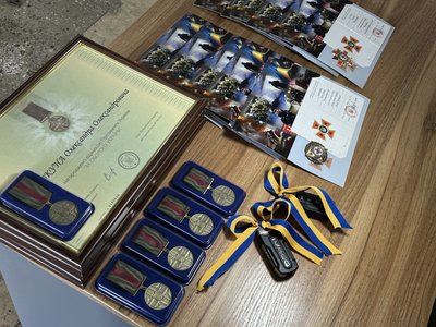 Полтавські рятувальники отримали дві автодрабини заввишки 42 метри Полтавські рятувальники отримали дві автодрабини заввишки 42 метри