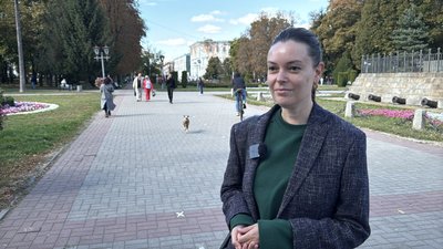 Що кажуть полтавці про встановлення новорічної ялинки у центрі міста Що кажуть полтавці про встановлення новорічної ялинки у центрі міста