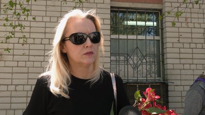 У Чернігові попрощались із головним редактором газети "Гарт", лауреатом Шевченківської премії Дмитром Івановим У Чернігові попрощались із головним редактором газети "Гарт", лауреатом Шевченківської премії Дмитром Івановим
