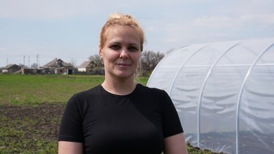 Школяр із Миколаївщини облаштував теплиці та вирощує овочі Школяр із Миколаївщини облаштував теплиці та вирощує овочі