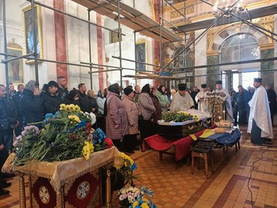 У Луцьку провели в останню дорогу 55-річного Віктора Степанюка У Луцьку провели в останню дорогу 55-річного Віктора Степанюка