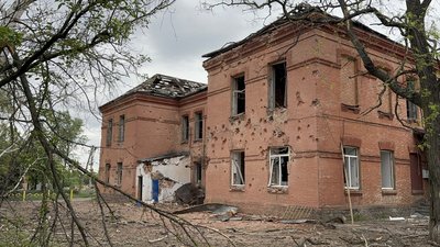 "Нема навіть де хліба купити": як живуть люди в прифронтовій Новопавлівці на Дніпропетровщині "Нема навіть де хліба купити": як живуть люди в прифронтовій Новопавлівці на Дніпропетровщині