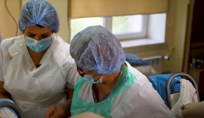 "Ця робота не пробачає помилок": завідувачка пологового відділення з Тернополя про 30-річний досвід роботи "Ця робота не пробачає помилок": завідувачка пологового відділення з Тернополя про 30-річний досвід роботи