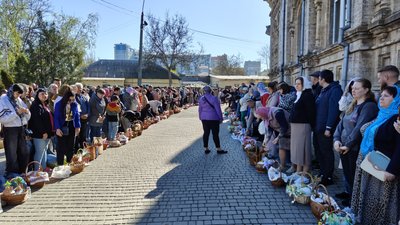 Як відбулось святкування Великодня у православних і католиків у Миколаєві Як відбулось святкування Великодня у православних і католиків у Миколаєві