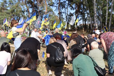 В Охтирці на Сумщині попрощалися з військовим Тимуром Маслом В Охтирці на Сумщині попрощалися з військовим Тимуром Маслом