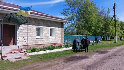Як родина з трьома дітьми та травмованою дружиною тікала з Попасної і опинилась на Чернігівщині Як родина з трьома дітьми та травмованою дружиною тікала з Попасної і опинилась на Чернігівщині