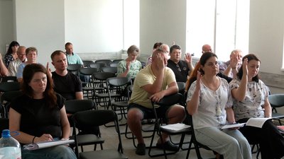 "Зруйнувати дуже просто": на Чернігівщині ухвалили рішення ліквідувати школу, де навчаються 30 учнів "Зруйнувати дуже просто": на Чернігівщині ухвалили рішення ліквідувати школу, де навчаються 30 учнів