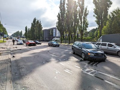 ДТП у Рівному на Шухевика ДТП у Рівному на Шухевика