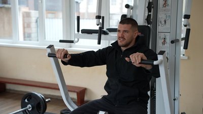 Втратив слух до того, як виповнився рік: інтервʼю з миколаївським дефлімпійським борцем Віктором Антипенком Втратив слух до того, як виповнився рік: інтервʼю з миколаївським дефлімпійським борцем Віктором Антипенком