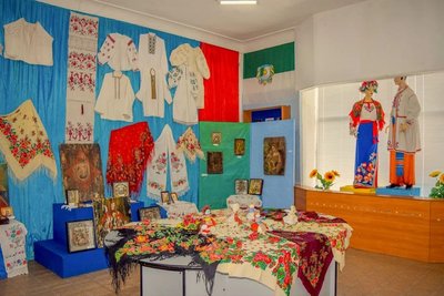 На Житомирщині в Кодні створюють прихисток для музею з окупованої Луганщини На Житомирщині в Кодні створюють прихисток для музею з окупованої Луганщини