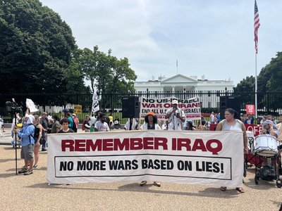 У США пройшли акції протесту проти бомбардування Ірану У США пройшли акції протесту проти бомбардування Ірану