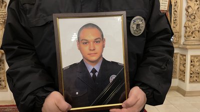 У Полтаві попрощалися із Максимом Джуяном, який загинув на війні з РФ У Полтаві попрощалися із Максимом Джуяном, який загинув на війні з РФ