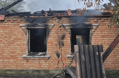 Від ударів РФ потерпали три райони Дніпропетровщини: загинув хлопчик, є поранені, пошкоджені будинки й авто Від ударів РФ потерпали три райони Дніпропетровщини: загинув хлопчик, є поранені, пошкоджені будинки й авто