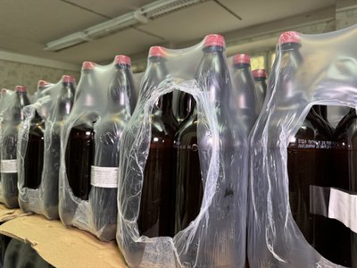 Благодійники передали воду для захисників Сумщини Благодійники передали воду для захисників Сумщини