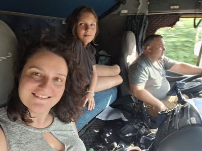 "Я ніби осиротіла": черкащанка розповіла про свого безвісти зниклого брата "Я ніби осиротіла": черкащанка розповіла про свого безвісти зниклого брата